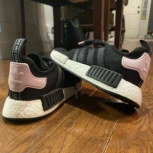 Black adidas NMD’s !!great condition!!